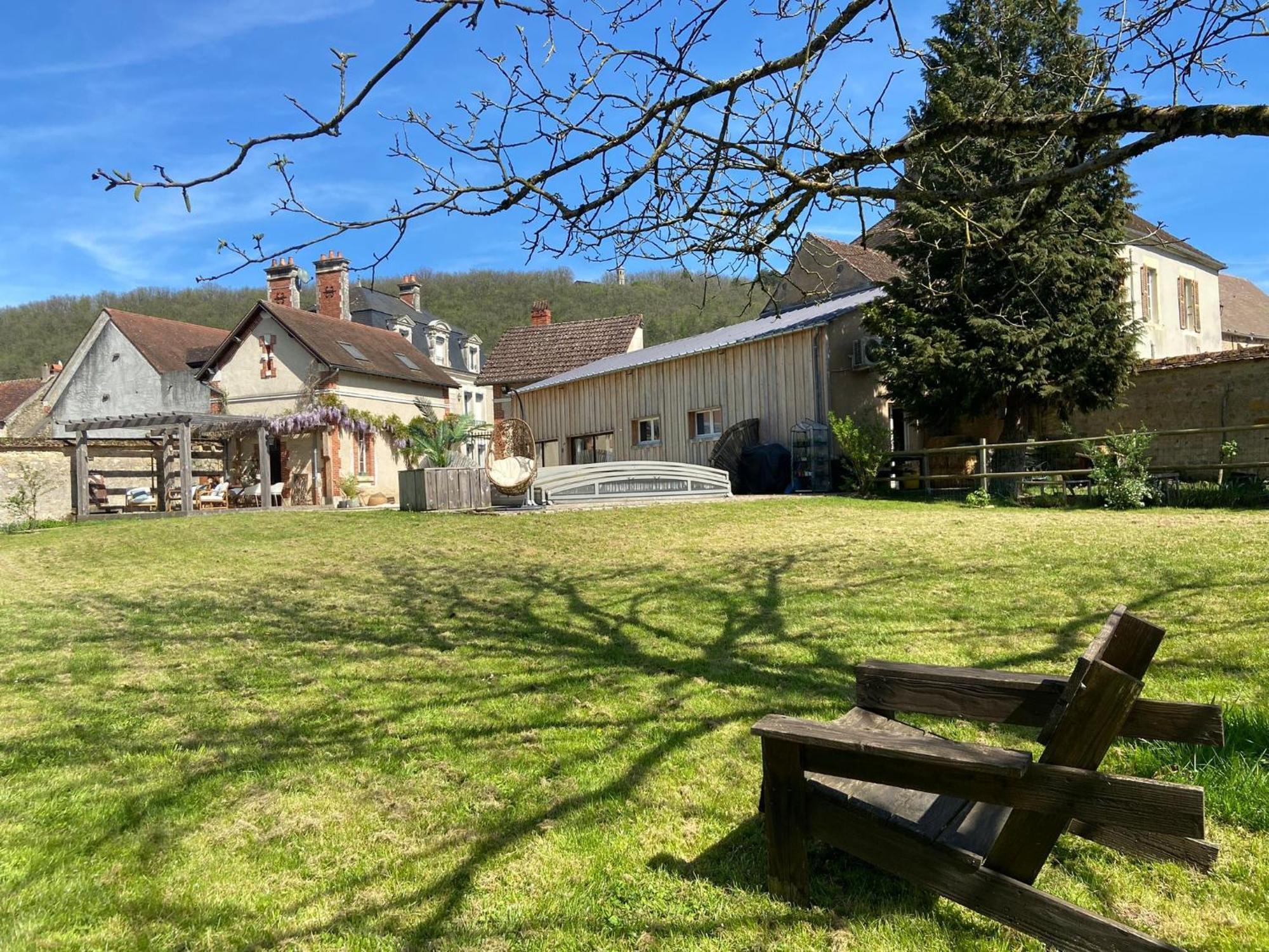 Pool House-L'Hirondelle De Sermizelles- Grand Jardin, Calme Et Nature Aux Portes Du Morvan Exteriér fotografie
